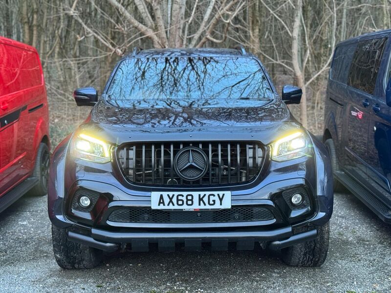 MERCEDES-BENZ X CLASS