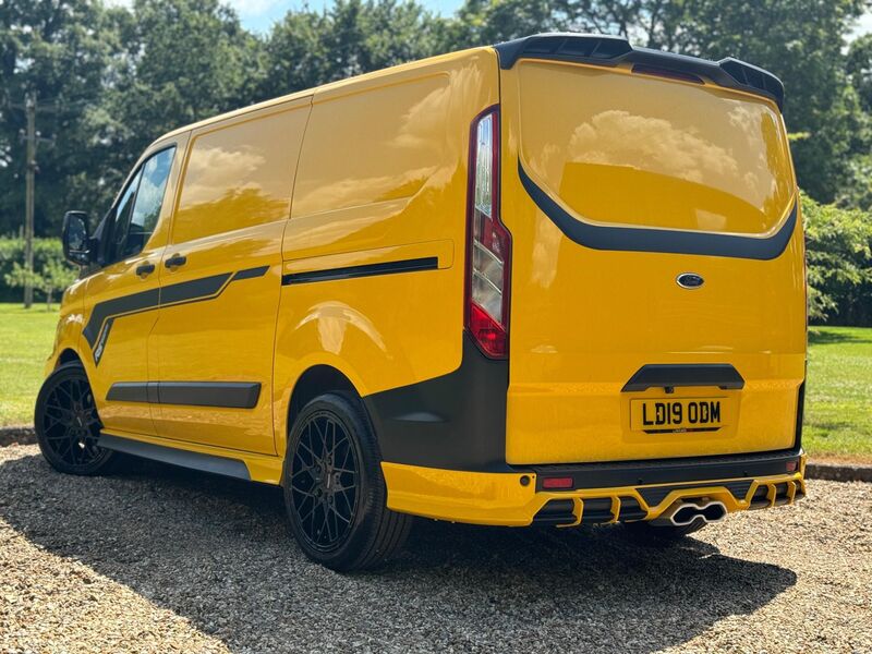 FORD TRANSIT CUSTOM