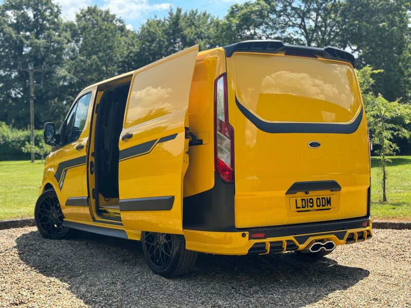 FORD TRANSIT CUSTOM