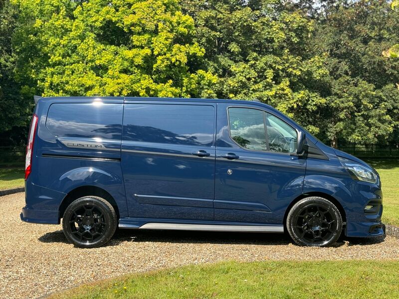 FORD TRANSIT CUSTOM