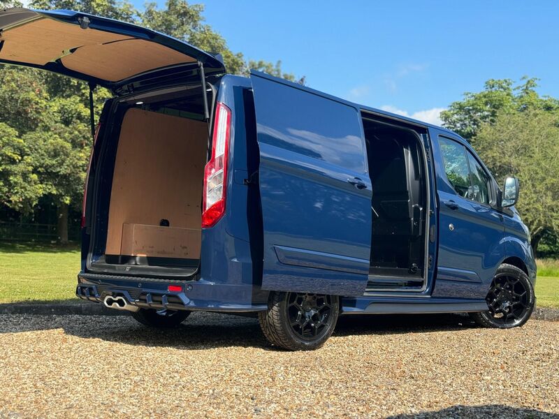 FORD TRANSIT CUSTOM