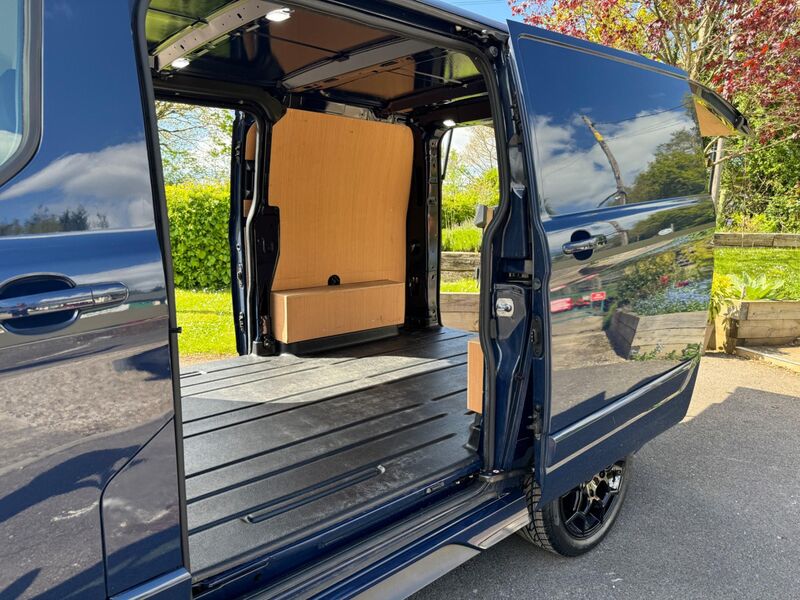 FORD TRANSIT CUSTOM