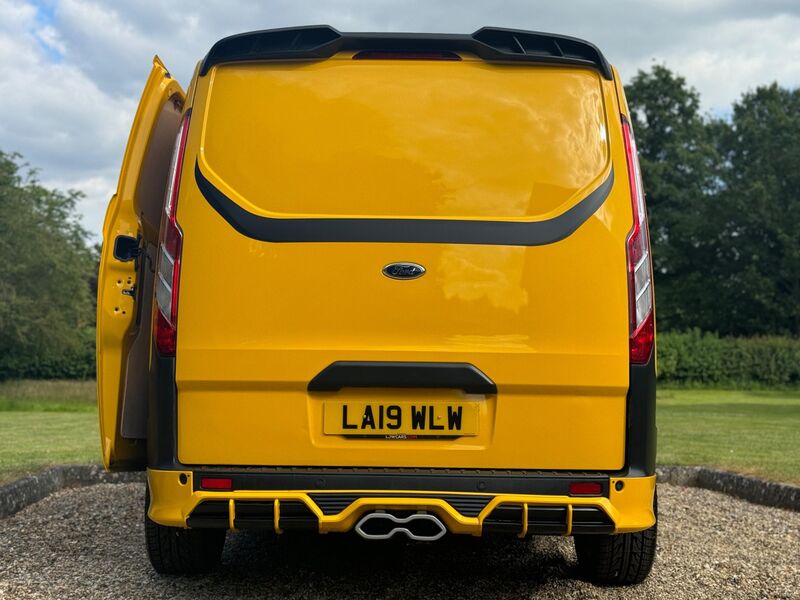 FORD TRANSIT CUSTOM