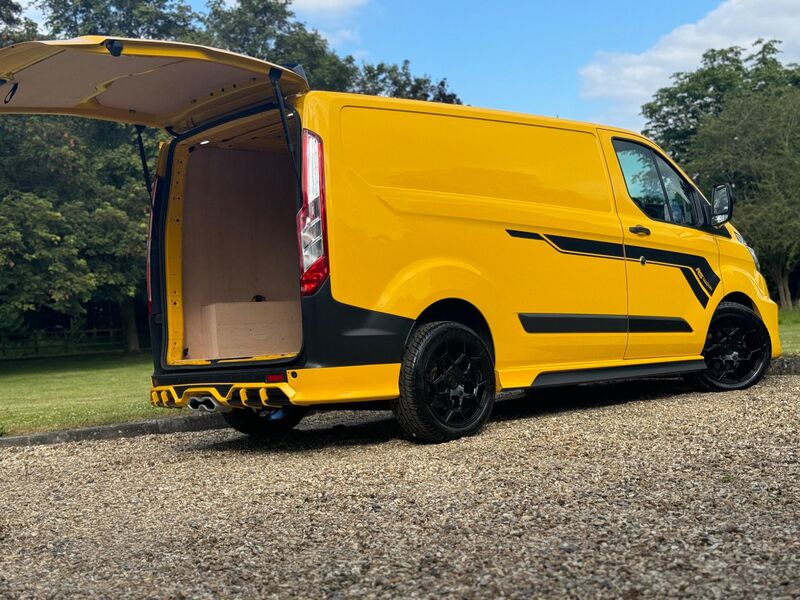 FORD TRANSIT CUSTOM