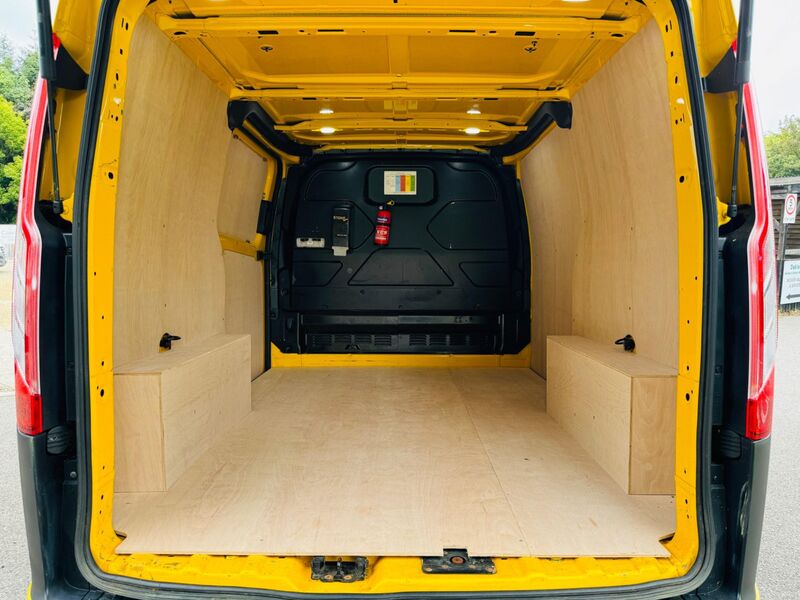 FORD TRANSIT CUSTOM