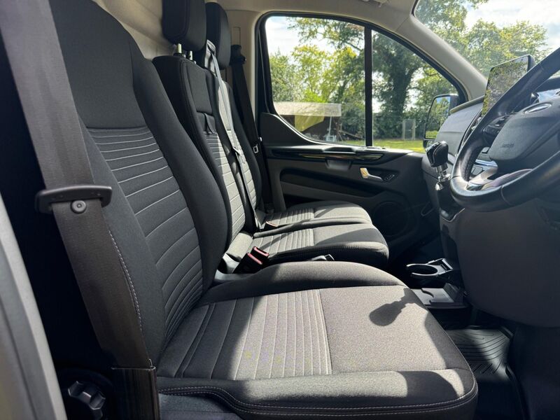 FORD TRANSIT CUSTOM