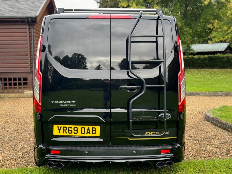 FORD TRANSIT CUSTOM