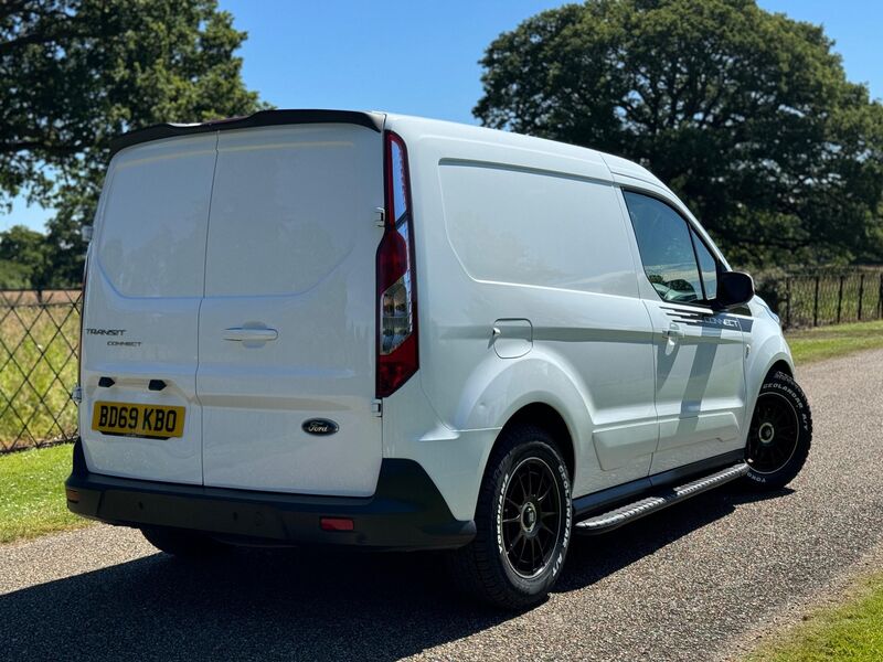 FORD TRANSIT CONNECT