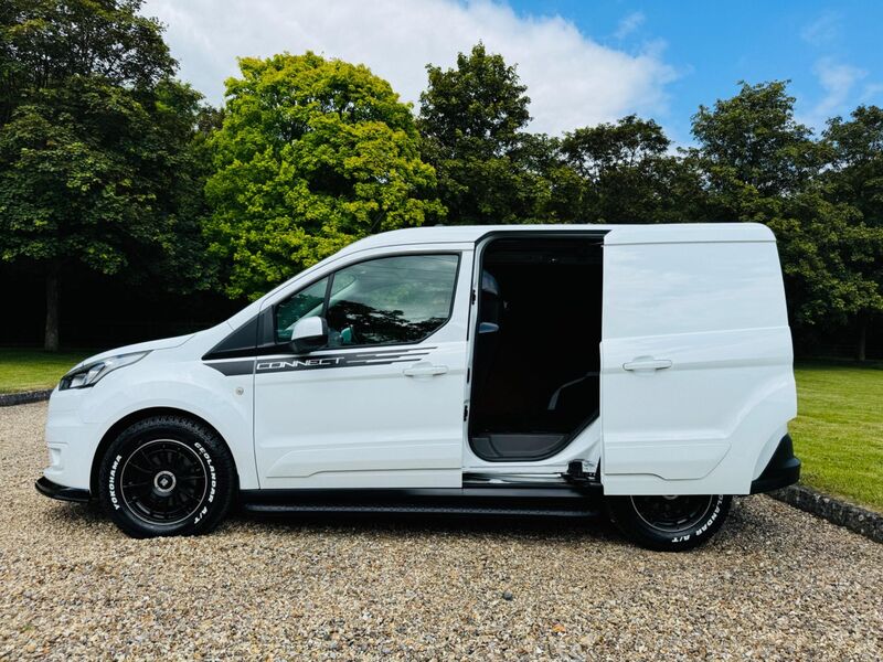 FORD TRANSIT CONNECT