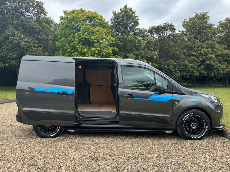 FORD TRANSIT CONNECT
