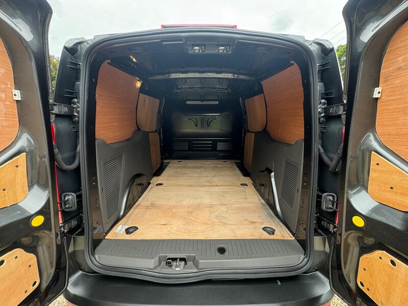 FORD TRANSIT CONNECT