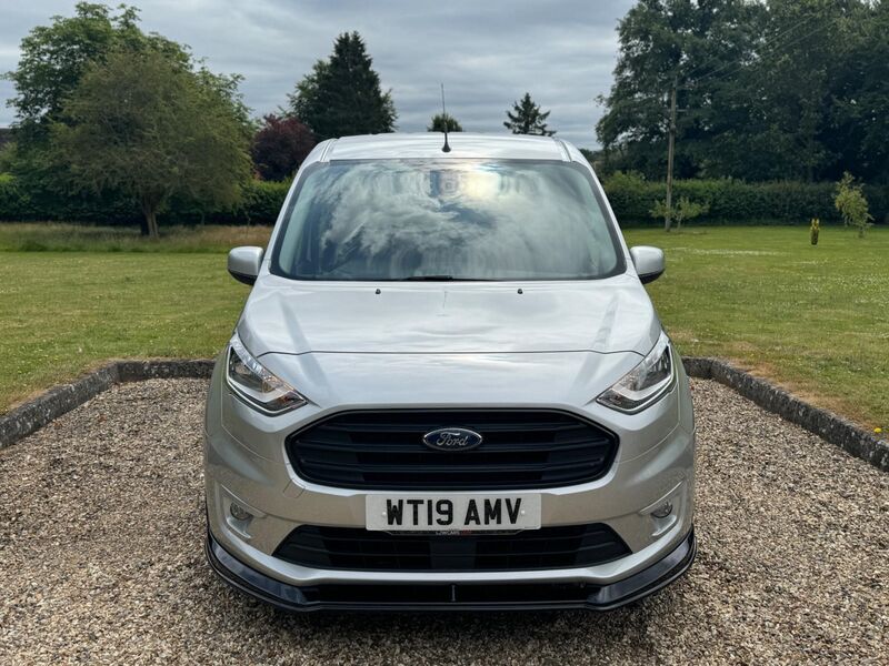 FORD TRANSIT CONNECT
