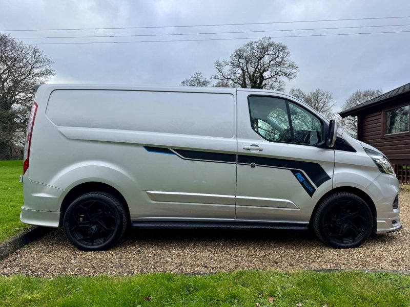 FORD TRANSIT CUSTOM