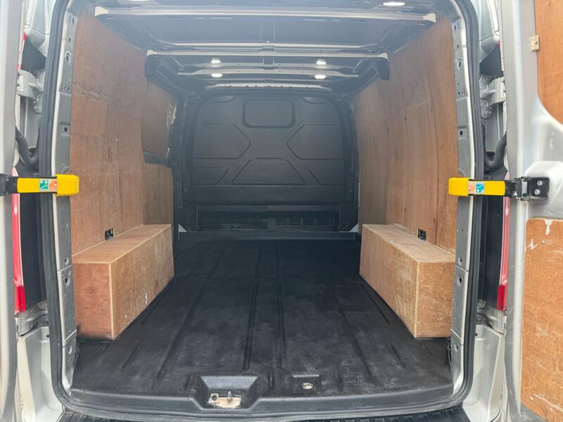 FORD TRANSIT CUSTOM