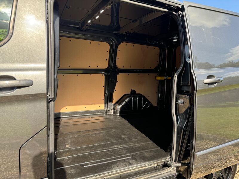 FORD TRANSIT CUSTOM