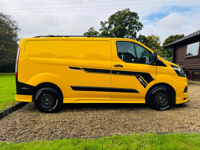 FORD TRANSIT CUSTOM