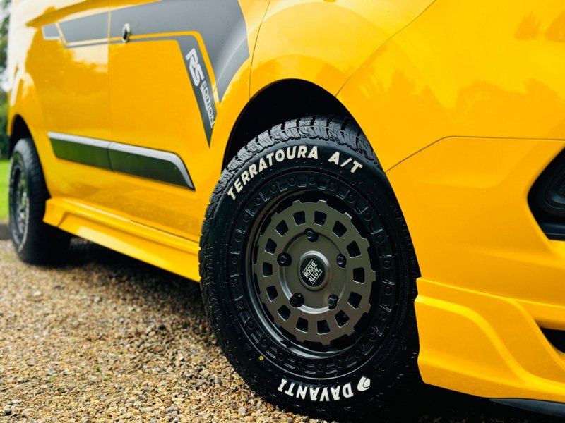 FORD TRANSIT CUSTOM