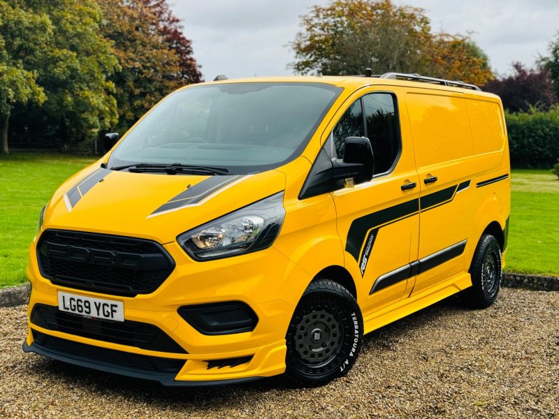 FORD TRANSIT CUSTOM