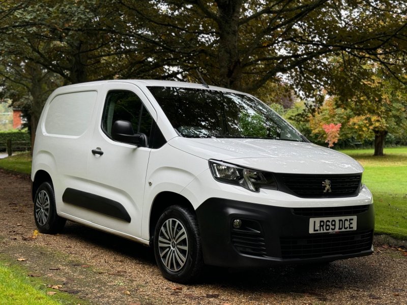PEUGEOT PARTNER