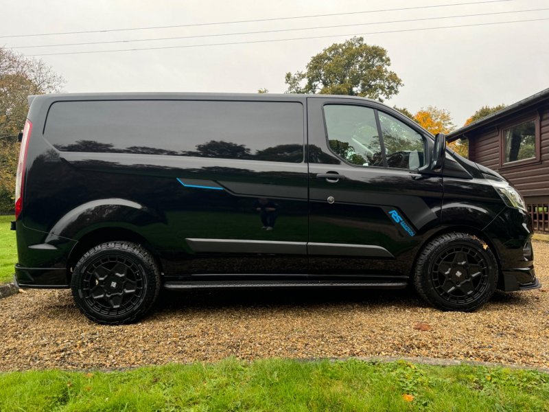 FORD TRANSIT CUSTOM