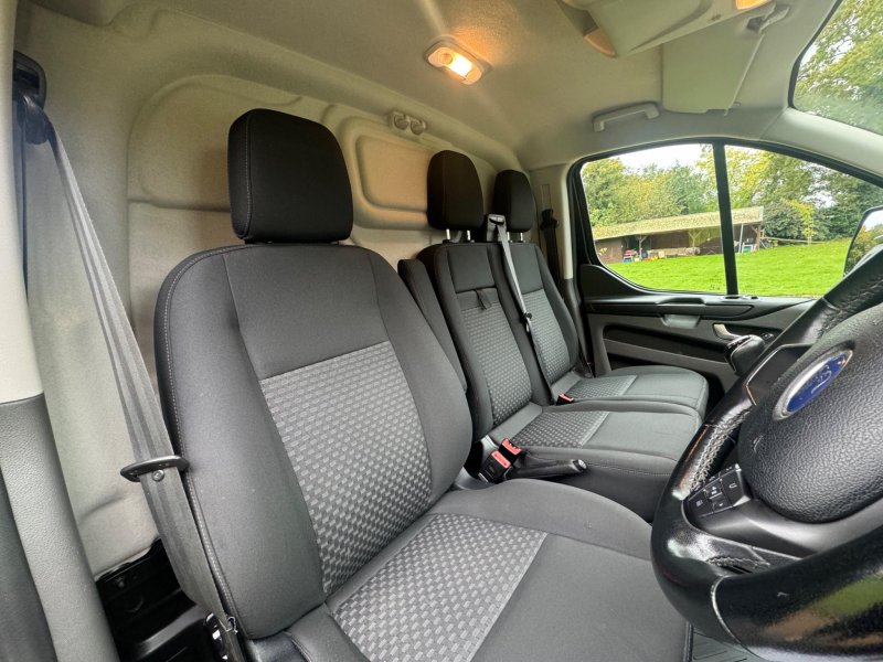 FORD TRANSIT CUSTOM