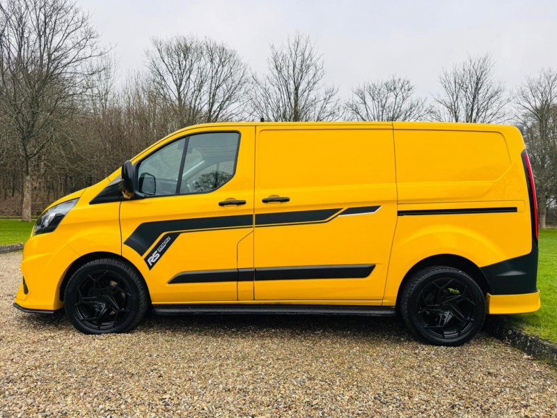 FORD TRANSIT CUSTOM