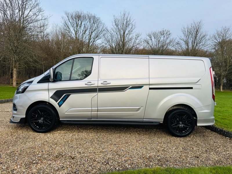 FORD TRANSIT CUSTOM