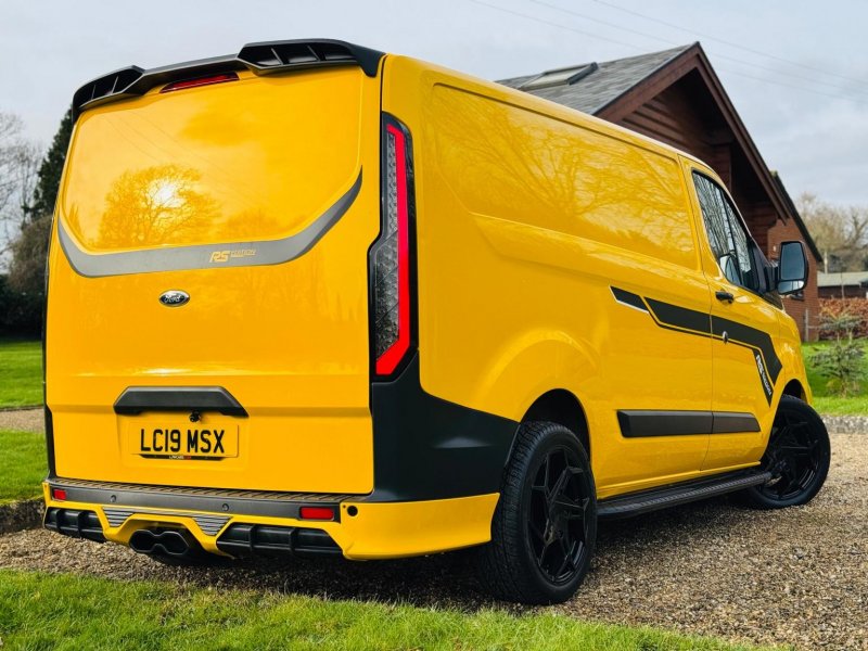 FORD TRANSIT CUSTOM
