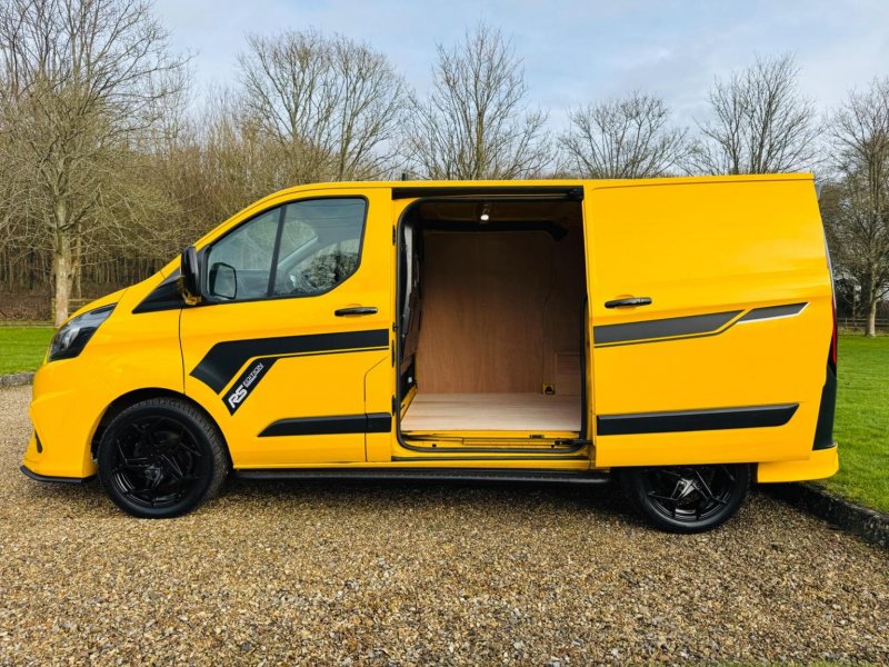 FORD TRANSIT CUSTOM
