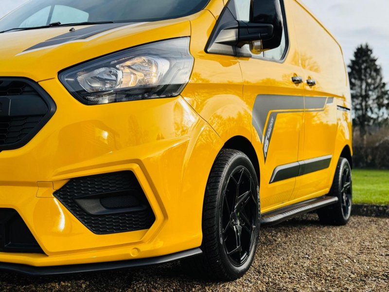 FORD TRANSIT CUSTOM