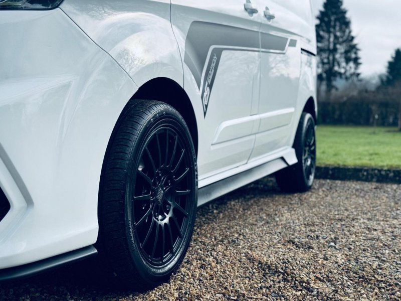 FORD TRANSIT CUSTOM