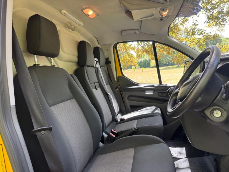 FORD TRANSIT CUSTOM