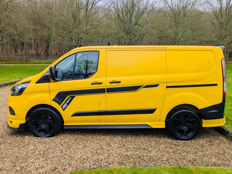 FORD TRANSIT CUSTOM