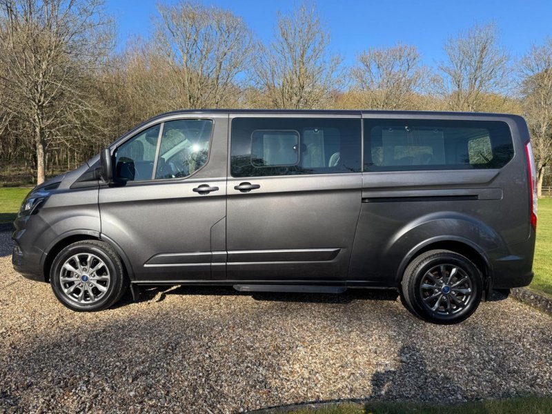 FORD TOURNEO CUSTOM