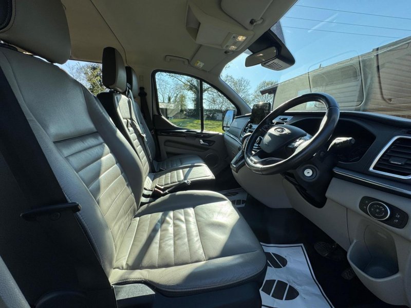 FORD TOURNEO CUSTOM