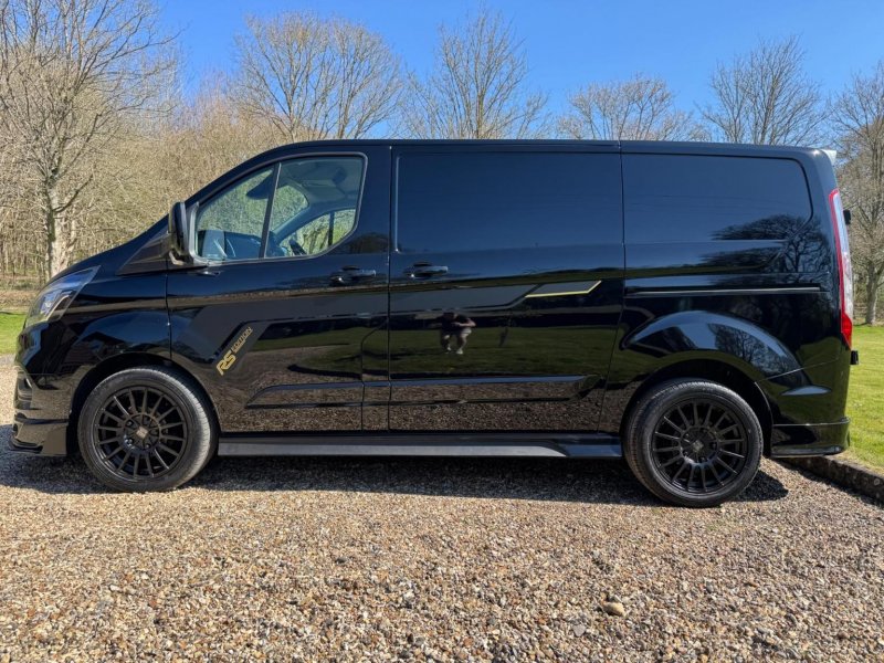 FORD TRANSIT CUSTOM