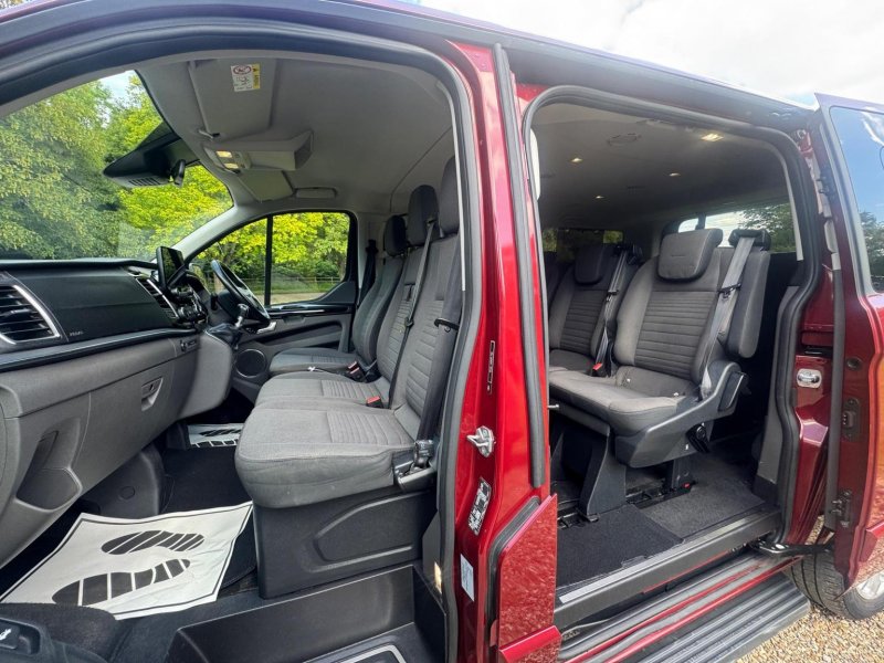 FORD TOURNEO CUSTOM