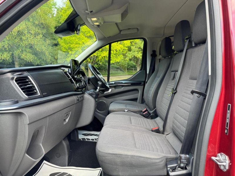 FORD TOURNEO CUSTOM