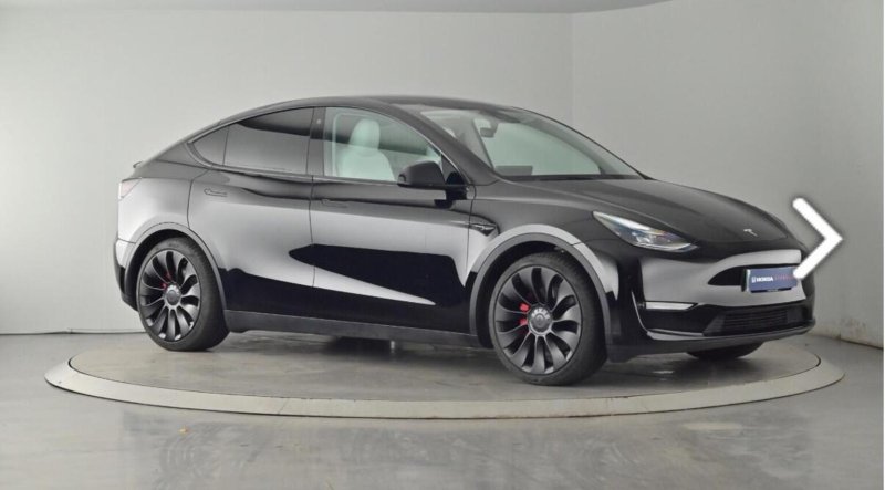 TESLA MODEL Y